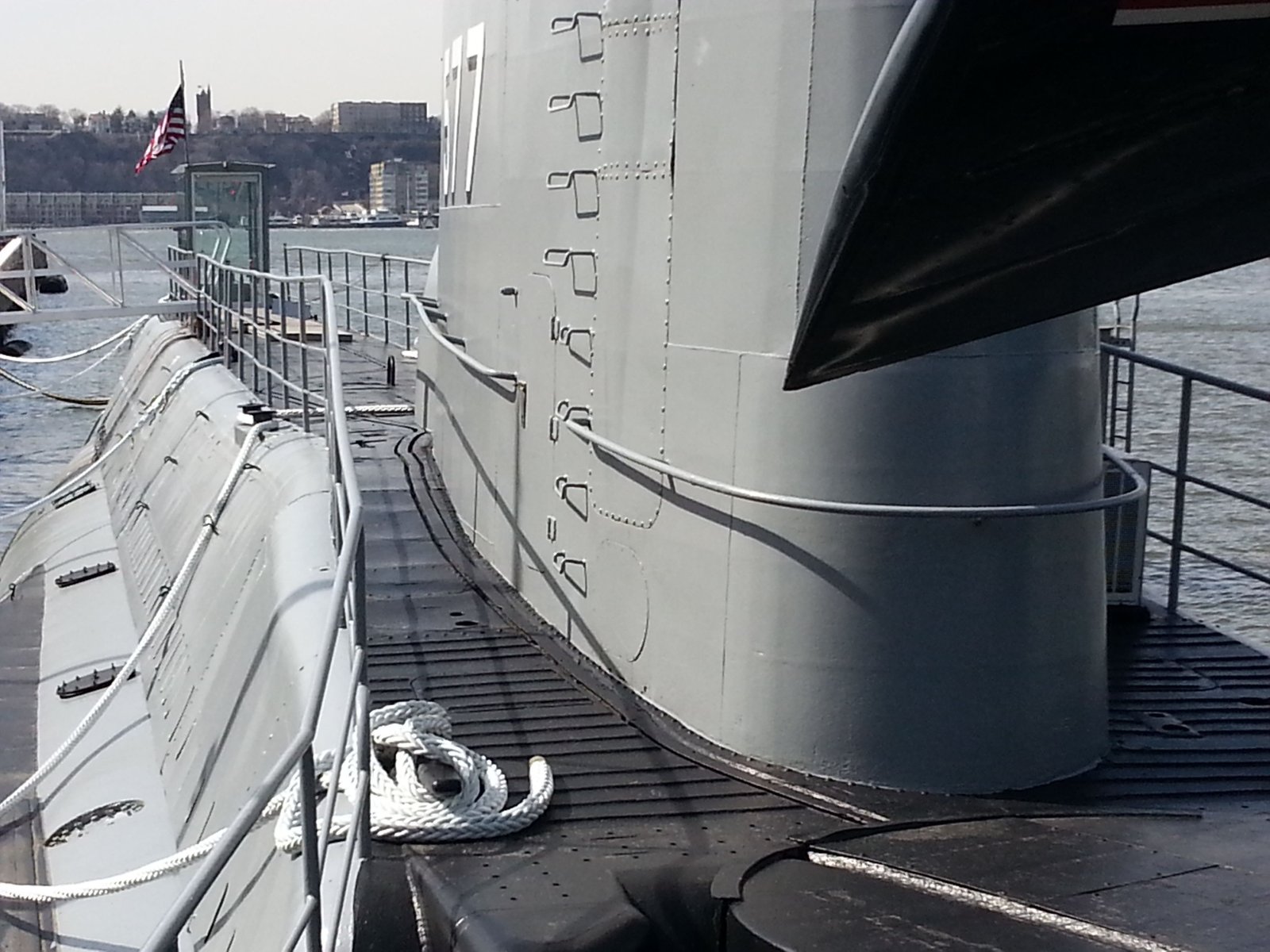 Sous-marin américain, navire de guerre, New-York, États-Unis, photo gratuite