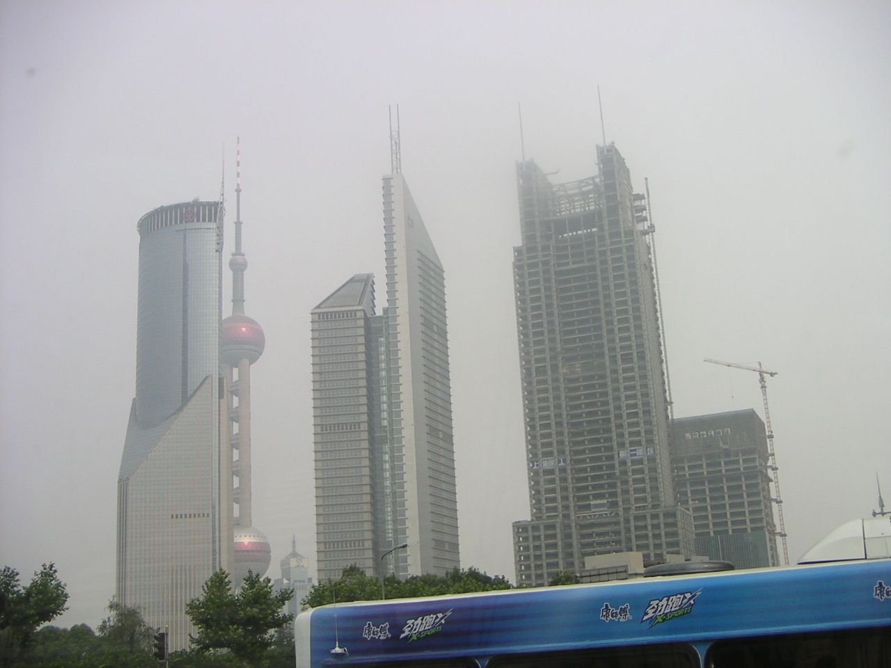 Immeubles à plusieurs étages dans une ville de Chine, Asie photo gratuite