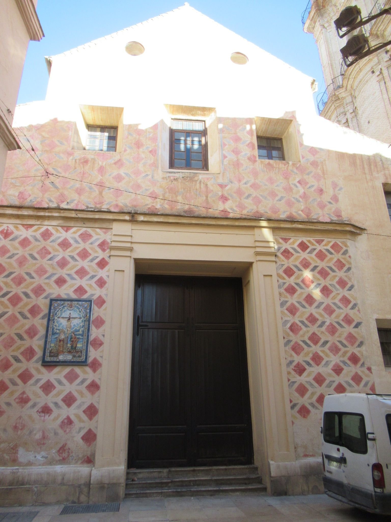 La façade de l'Église de San Juan Bautista (Saint Jean-Baptiste) à Malaga, en Espagne, photo gratuite