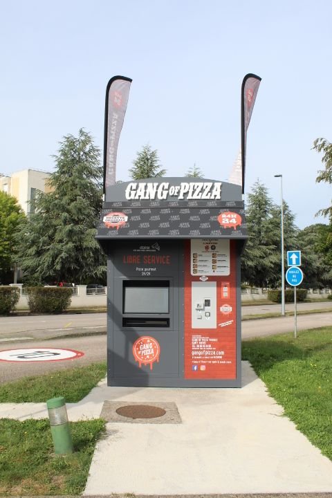 Distributeur Gang Of Pizza