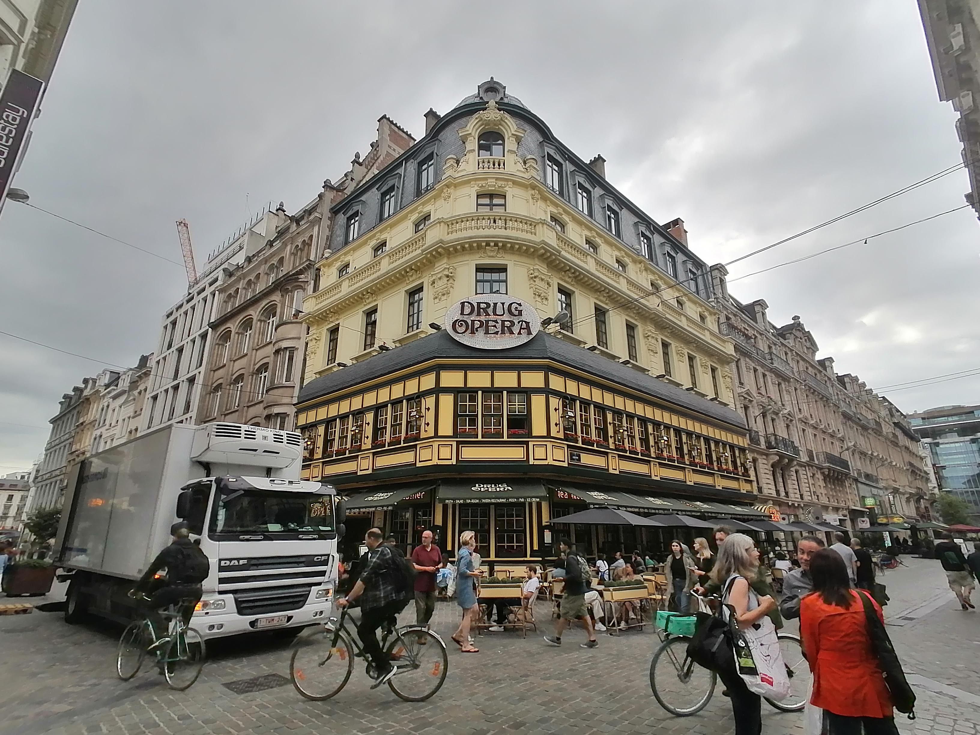 Restaurant Drug Opera Bruxelles Belgique