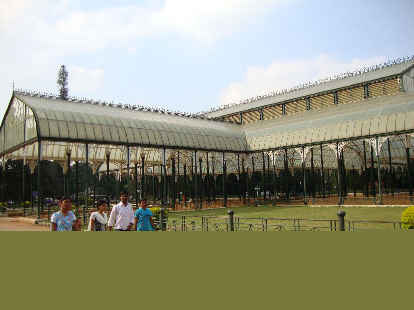 La Serre de Lal Bagh, située dans les Jardins Botaniques de Lal Bagh à Bangalore, en Inde, photo gratuite