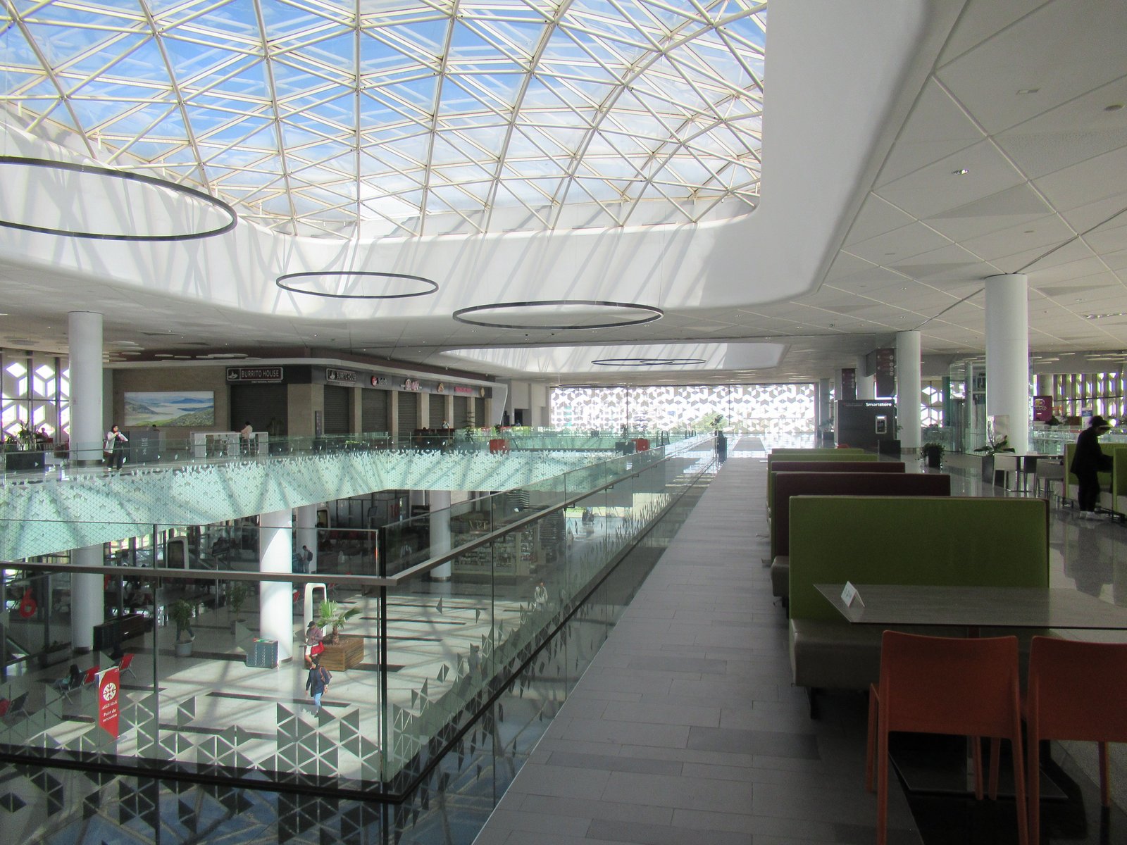 Intérieur de la gare de Rabat-Agdal au Maroc photo gratuite