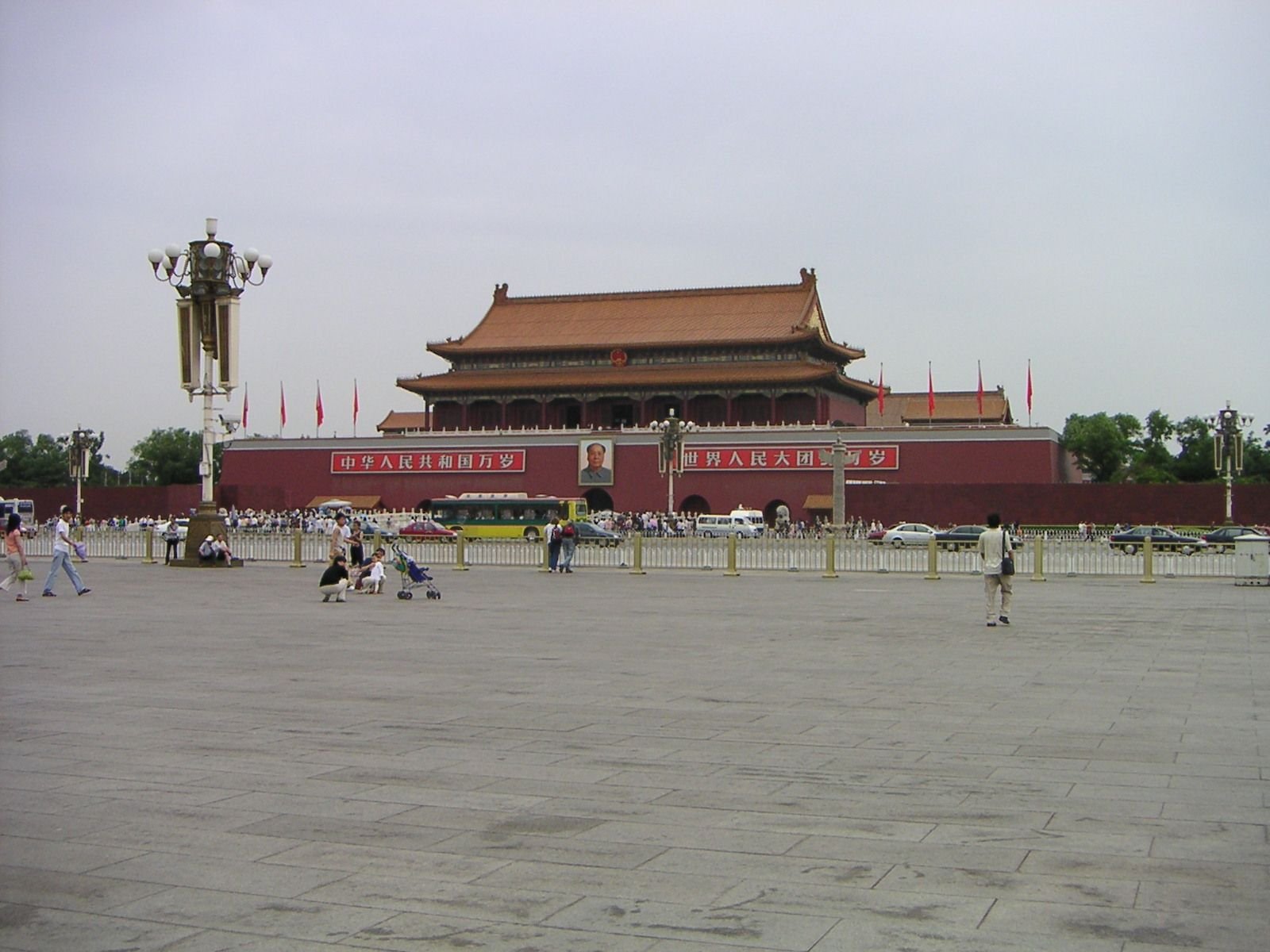 La place Tian'anmen située au centre de Pékin, en Chine, Asie photo gratuite