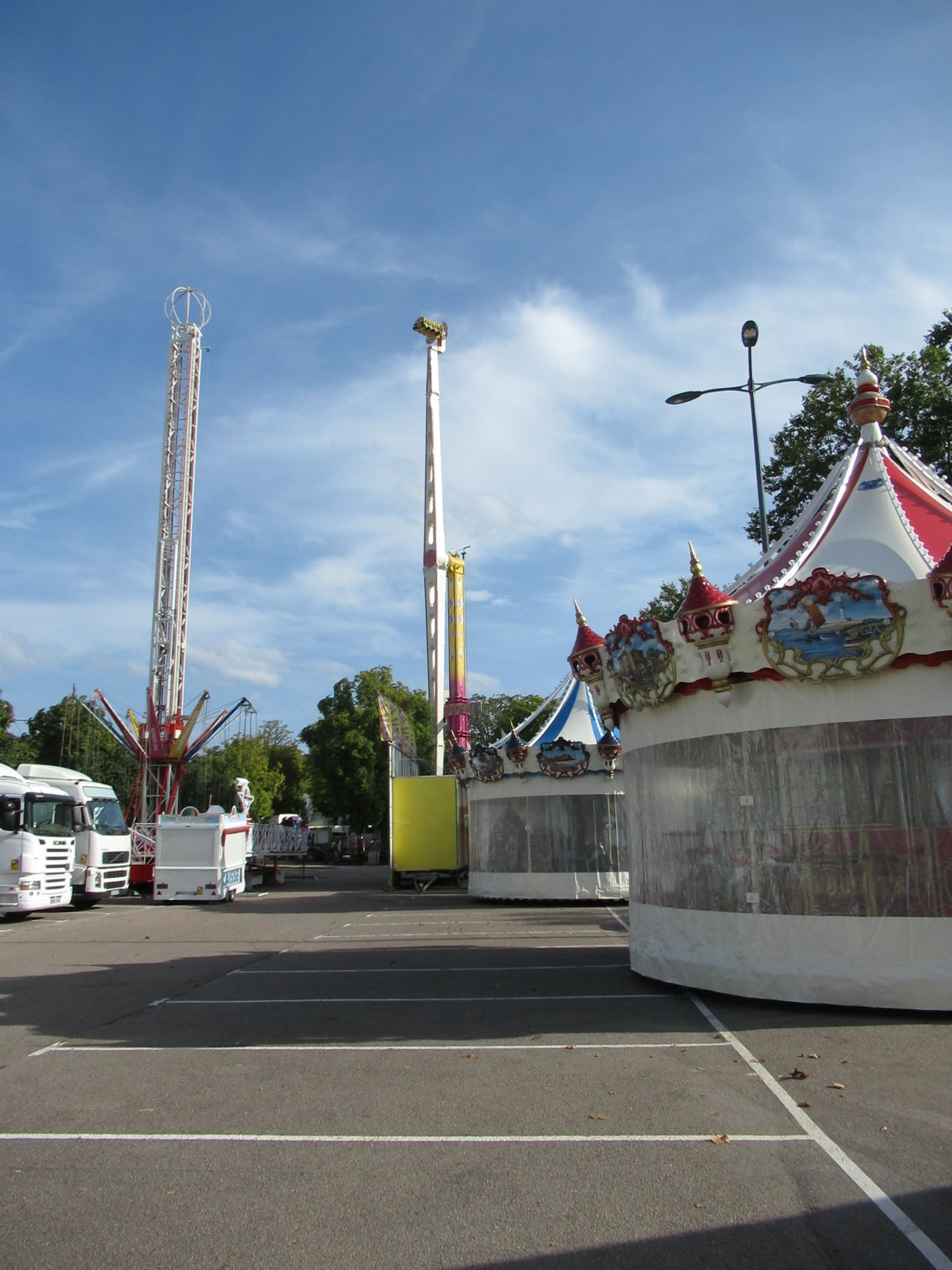 Foire aux manèges d'une fête foraine