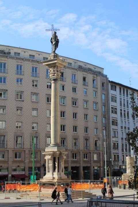 La Colonne du Verziere à Milan, en Italie, photo gratuite