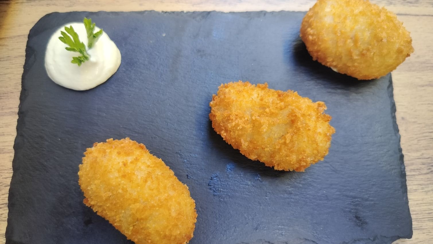 Croquettes de poulets, photo gratuite