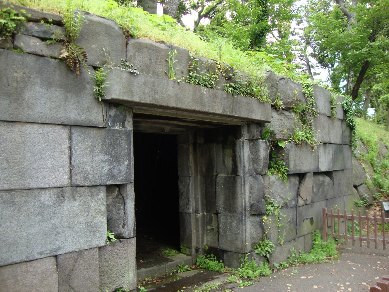 La grotte dans le château d'Edo au Japon, Asie photo gratuite