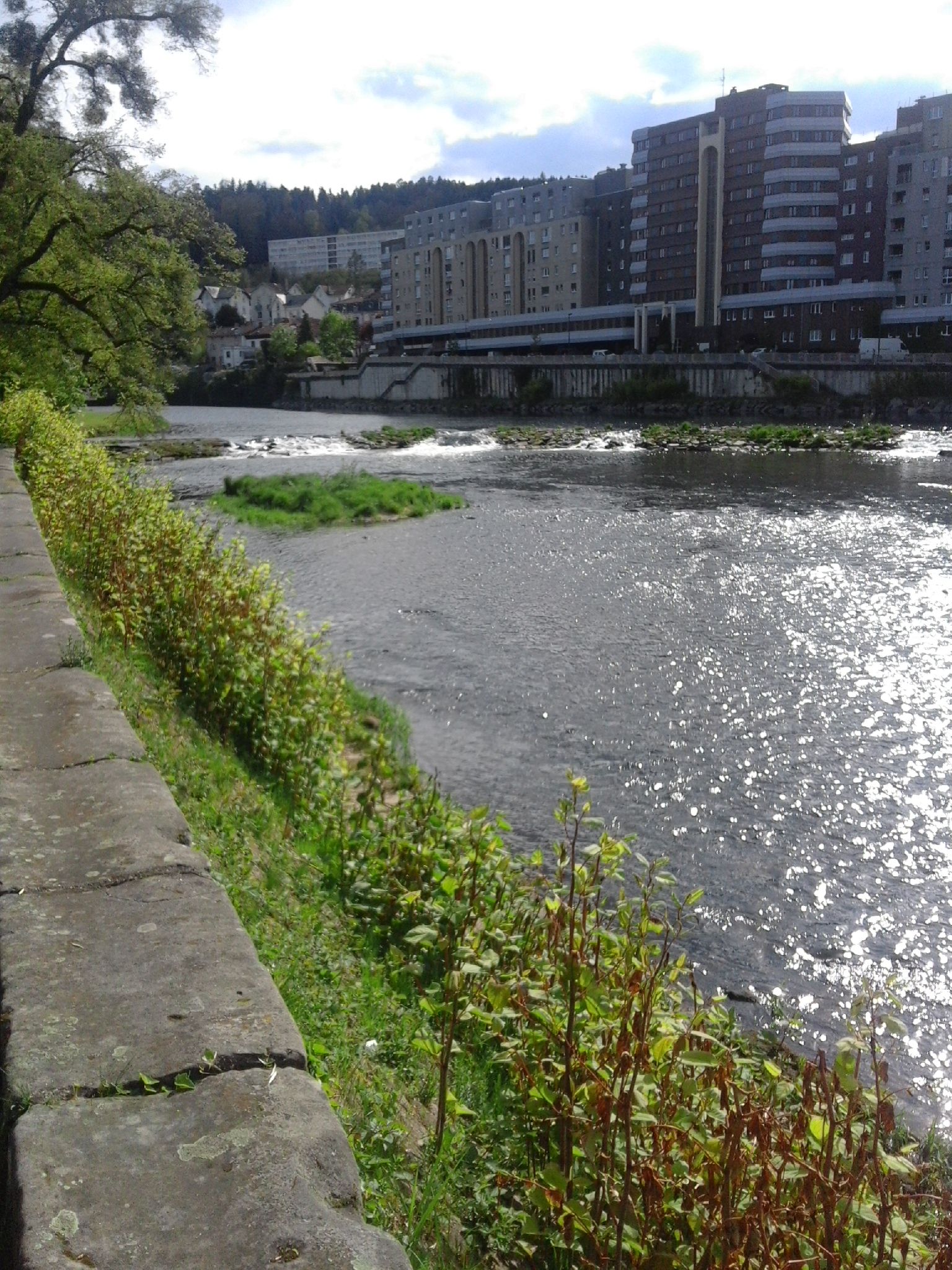Immeuble au bord de l'eau