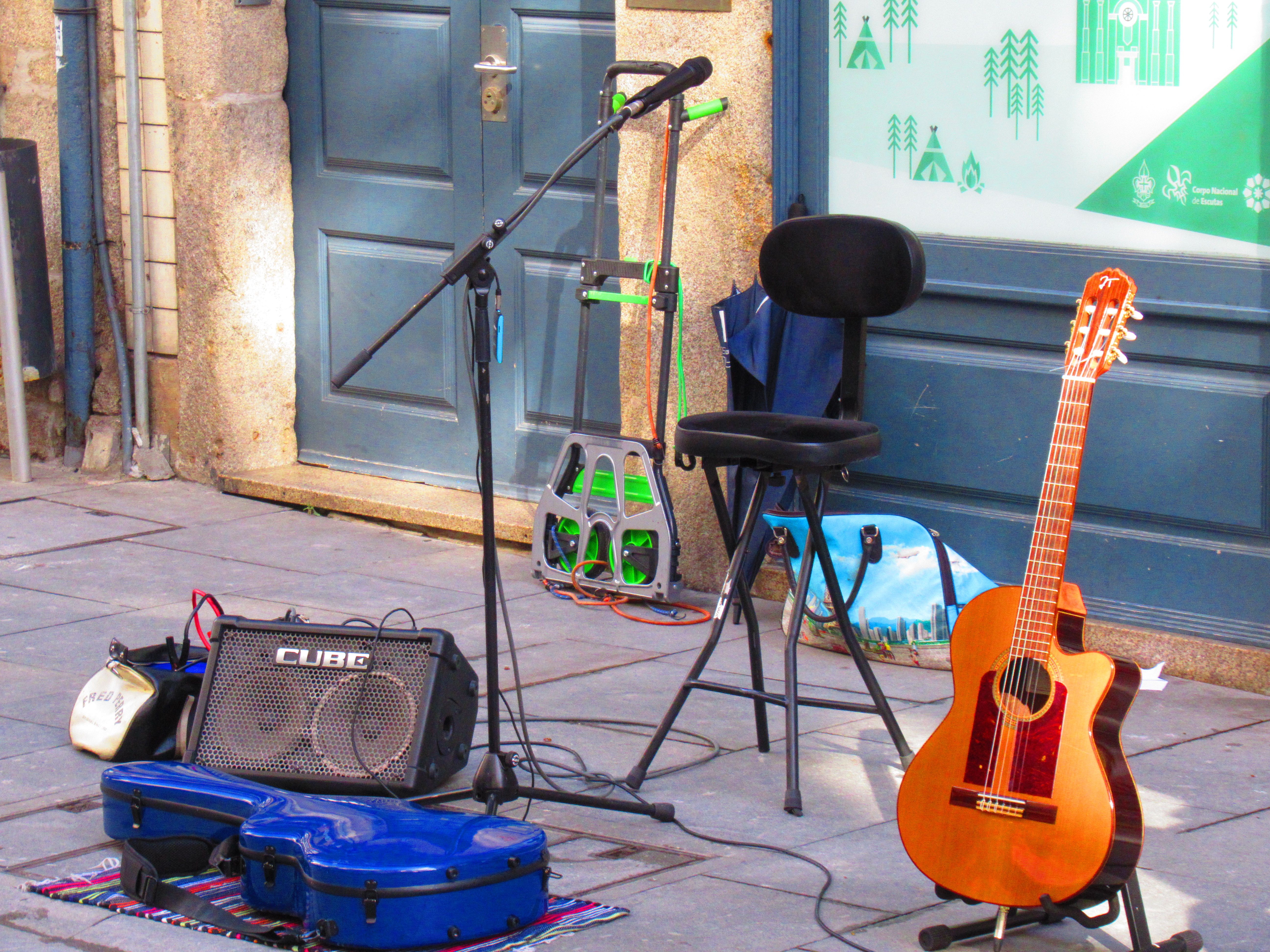 Guitare dans la rue