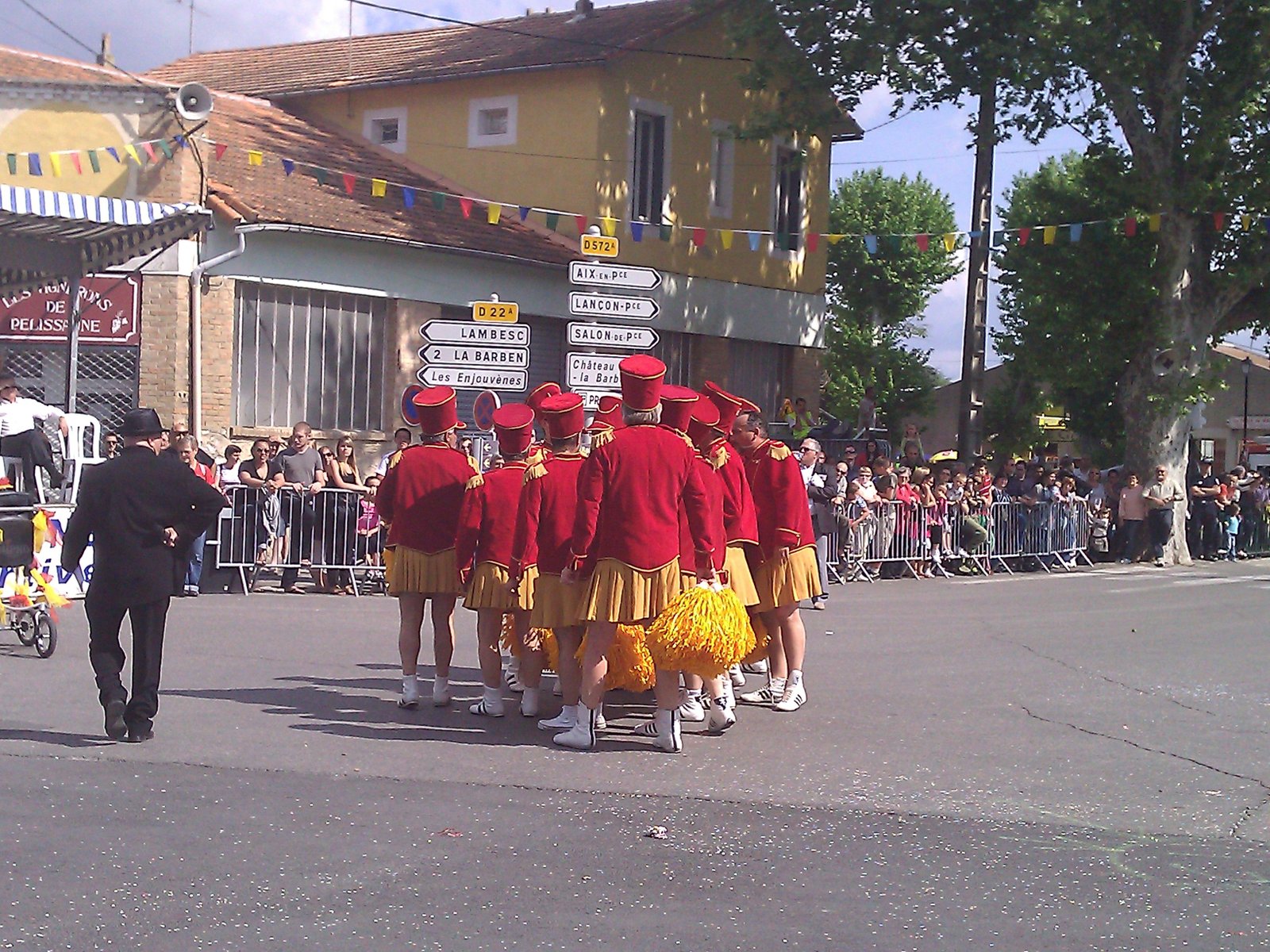 Majorettes en parade photo gratuite - Majoretten auf Parade, kostenloses Foto
