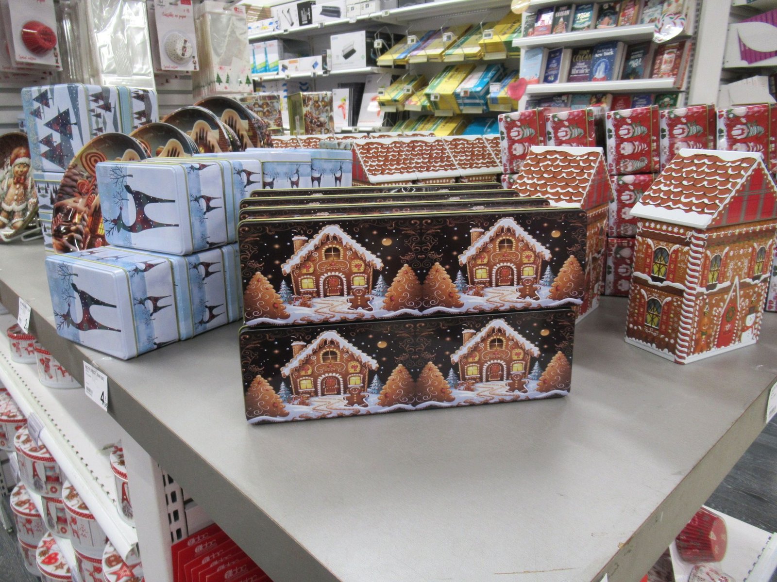 Boites imprimées de Noël dans un magasin photo gratuite - Bedruckte Weihnachtsschachteln im Fotoladen kostenlos