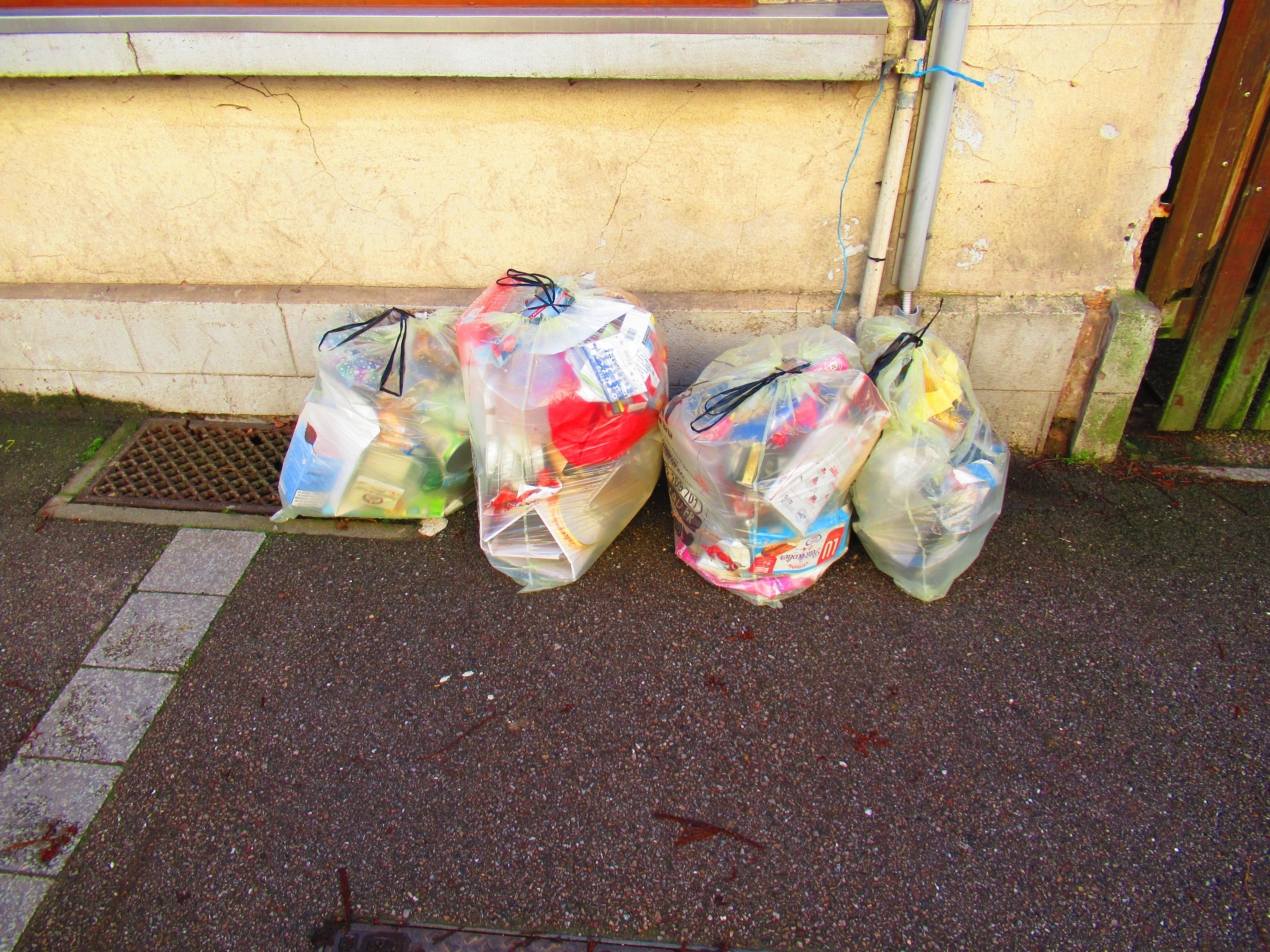 Sacs poubelles, déchets