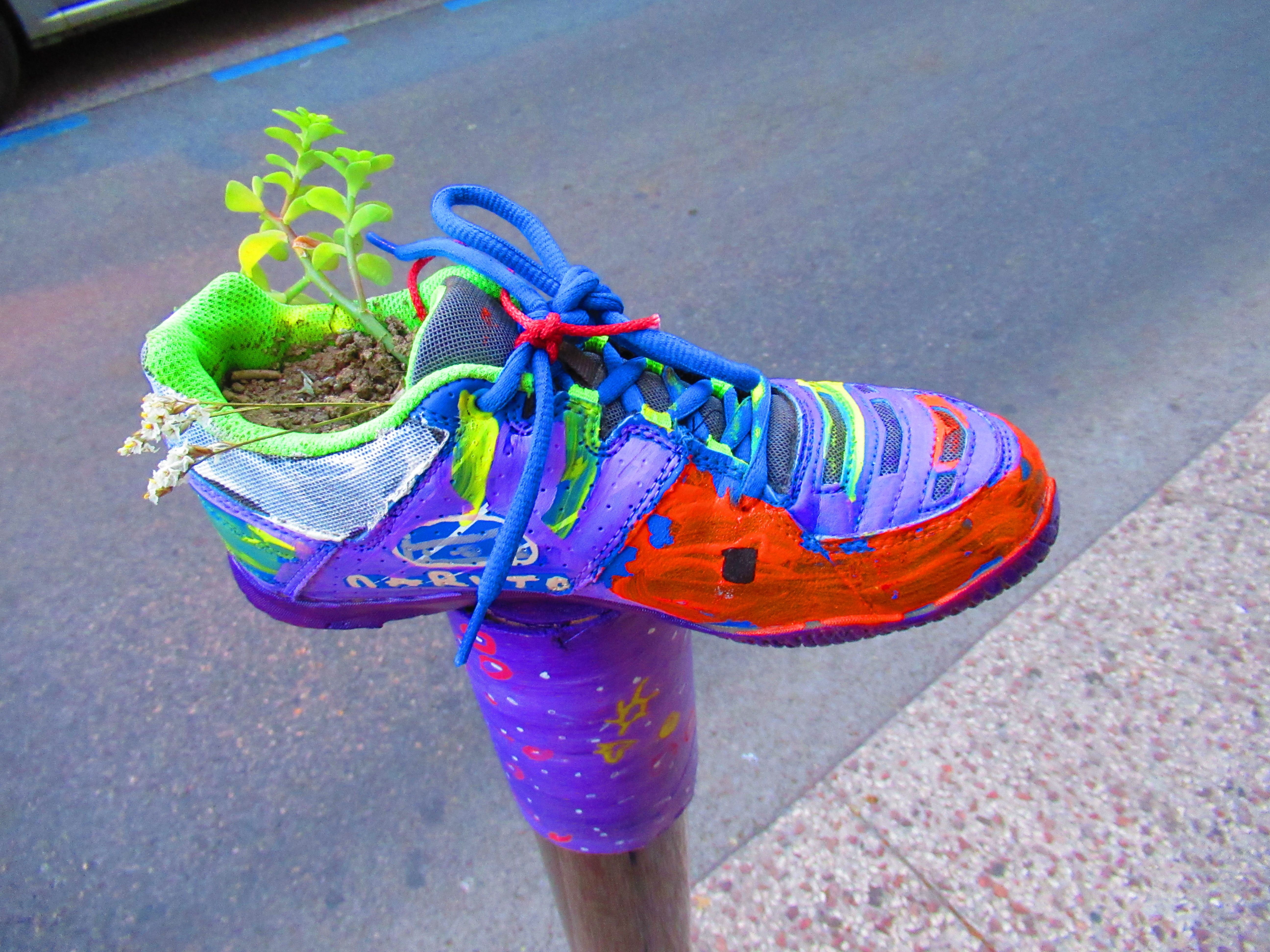 Basket peinte street art