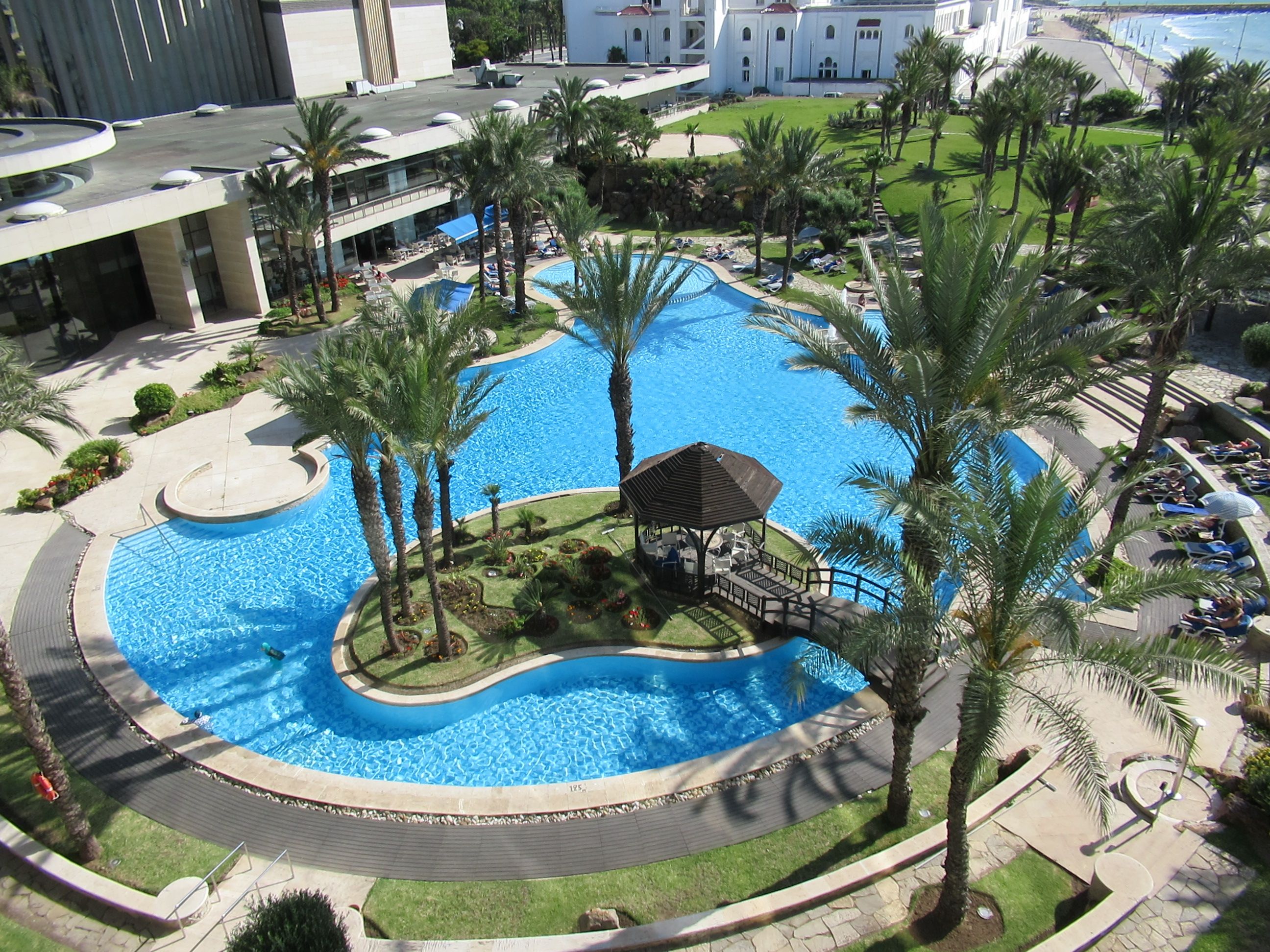 Piscine île