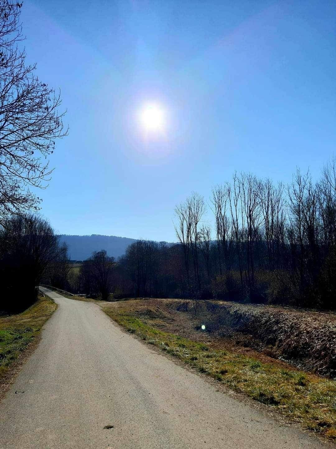 Route des Forts ensoleillé