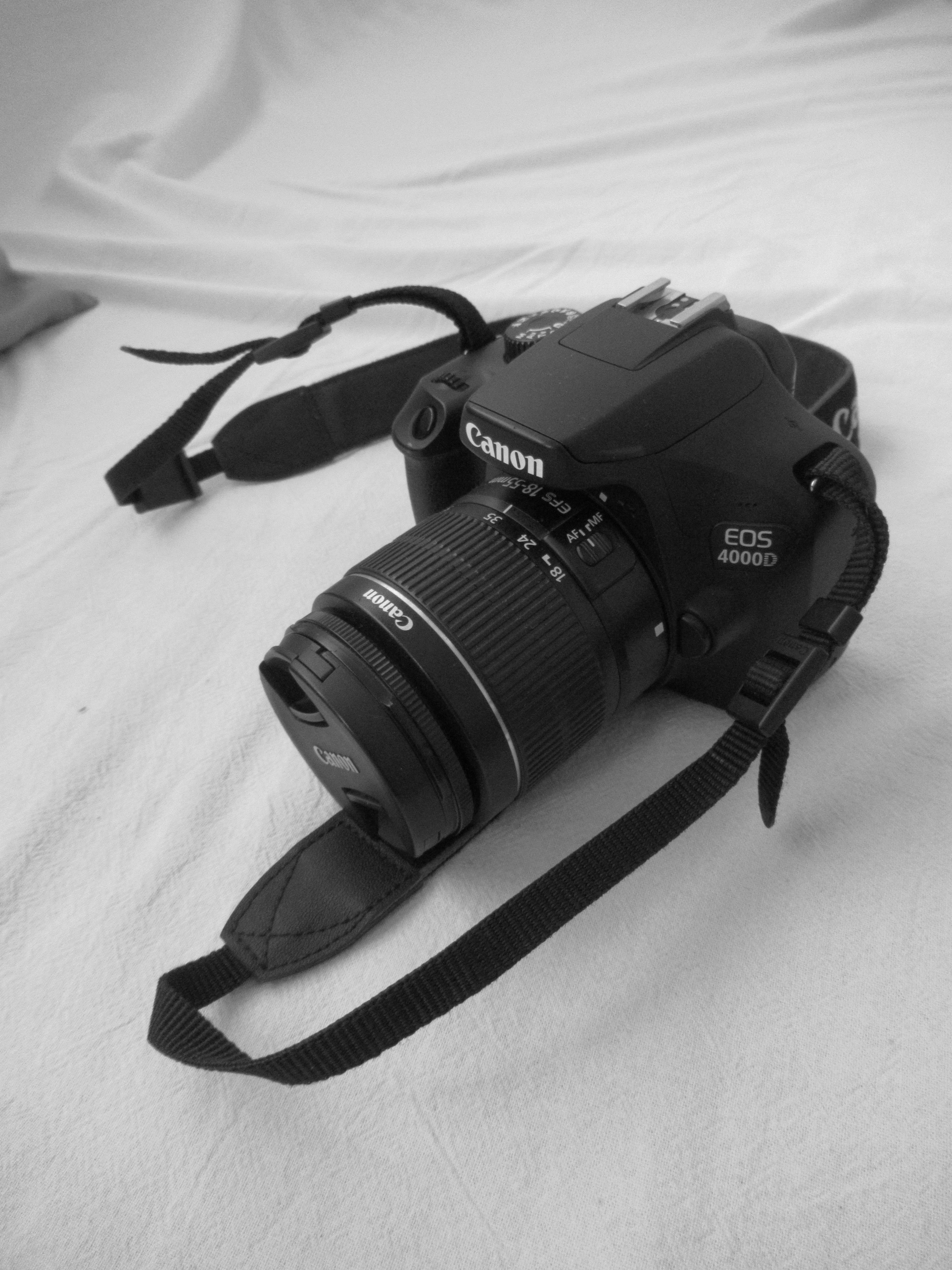 Appareil photo professionnel Canon 4000D photo gratuite