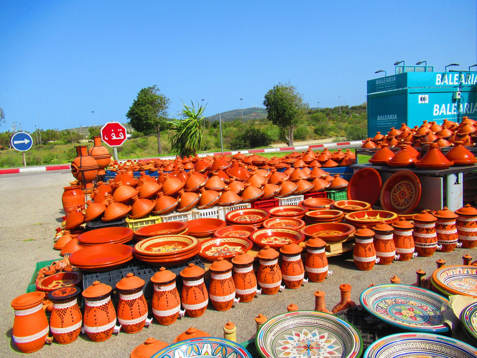 Tajine poterie marocaine - Tajine aus marokkanischer Keramik