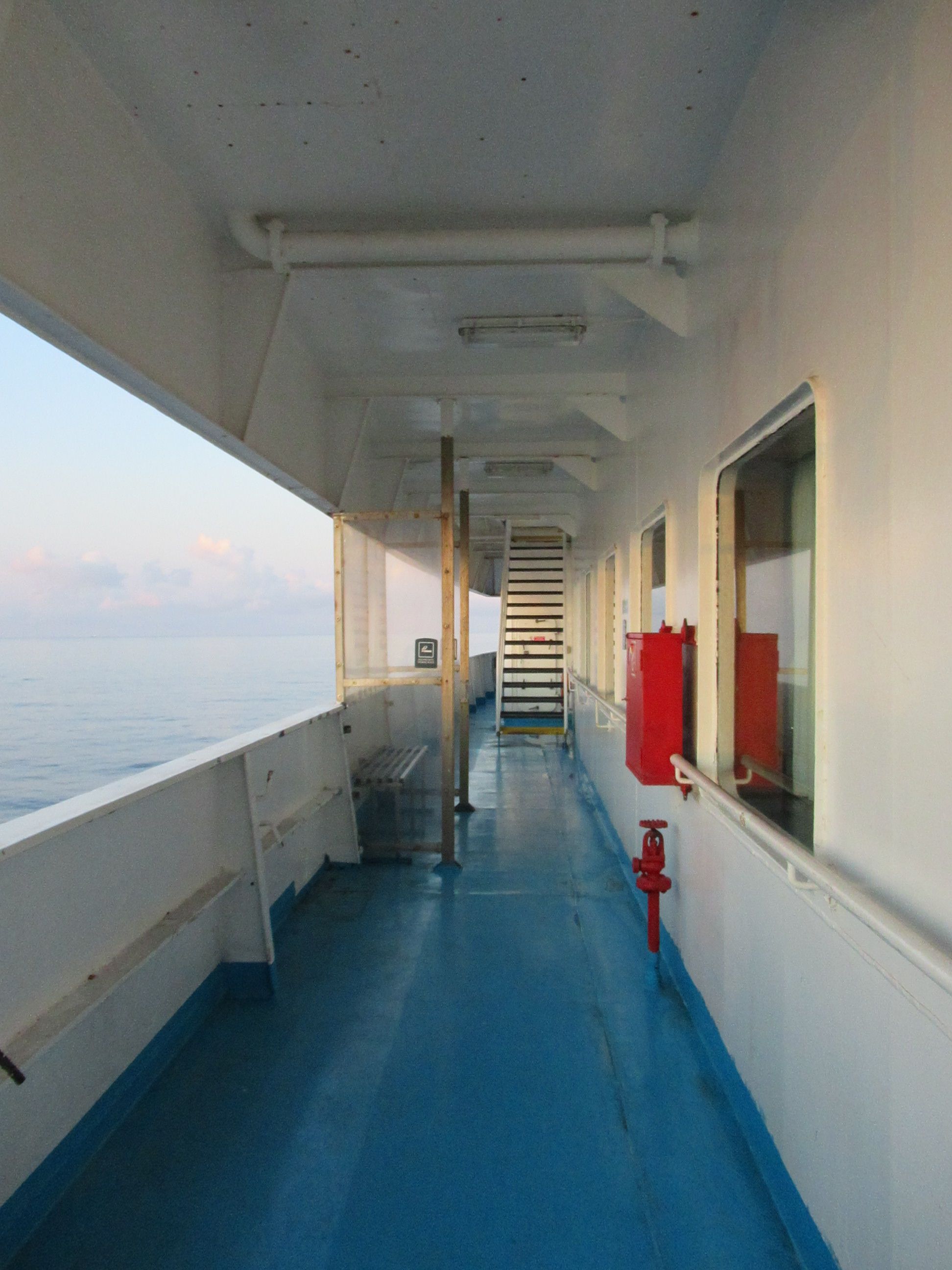 Pont de bateau - Coursive