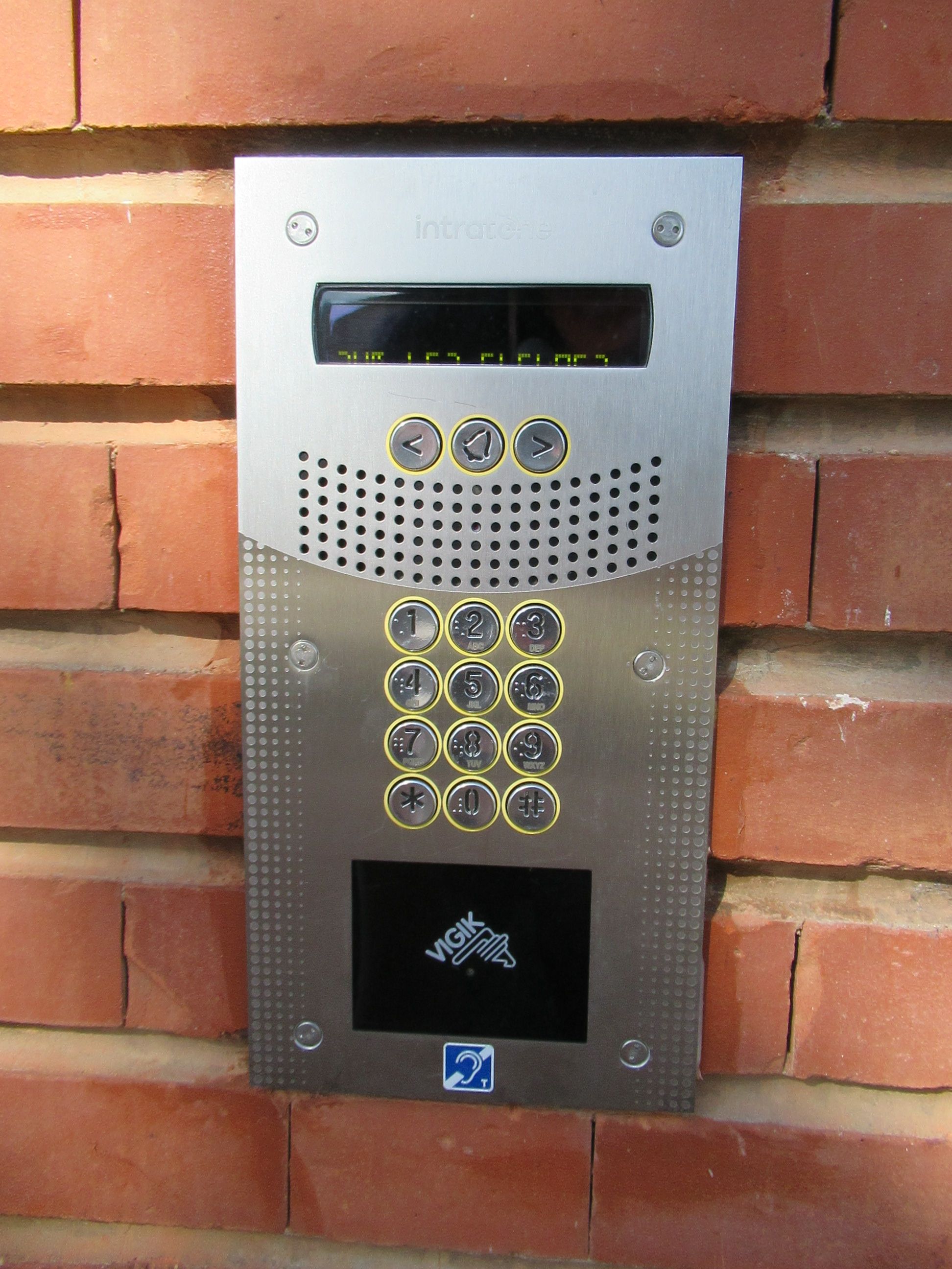 Interphone d'immeuble