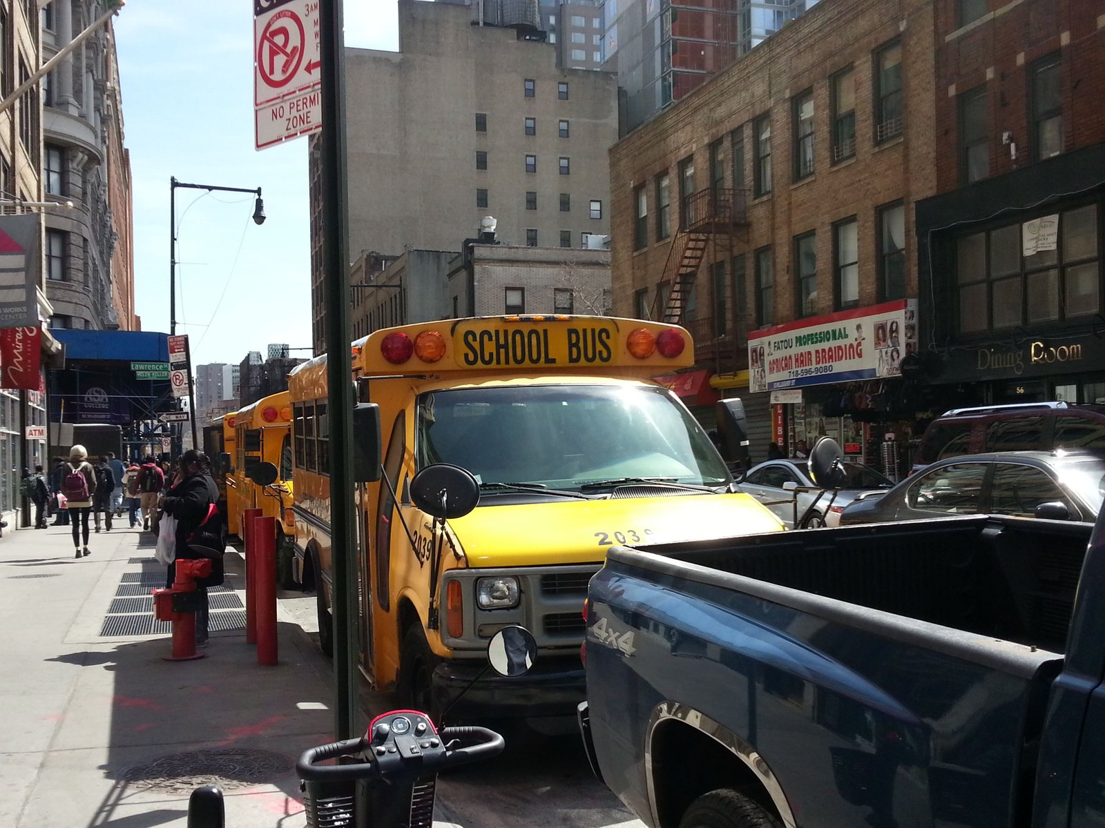 Autobus scolaire de couleur Jaune à New-York