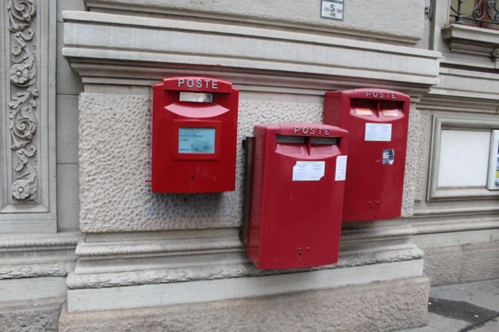 Boîtes aux lettres de la Poste Italienne, photo gratuite