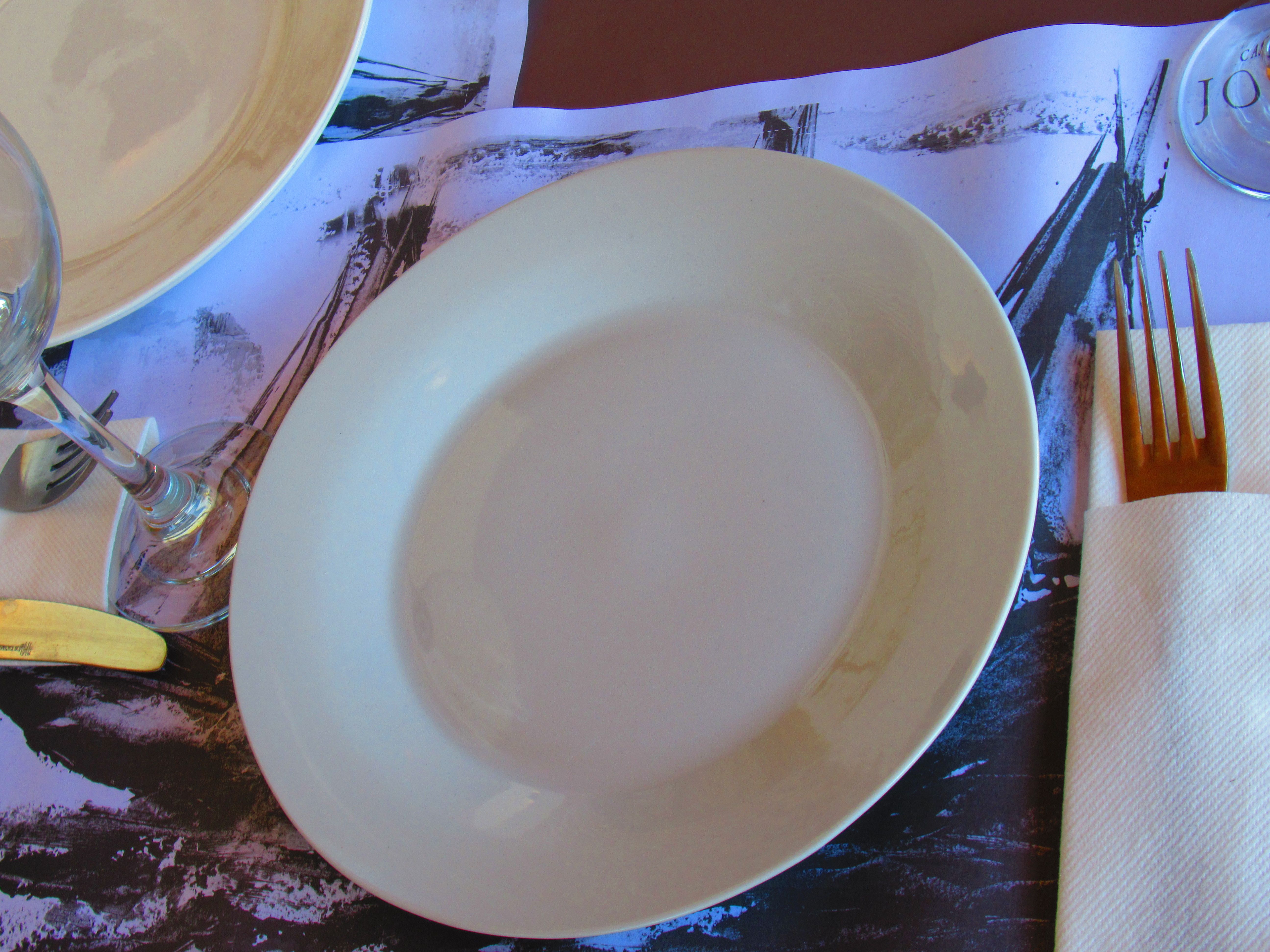 Assiette et couverts