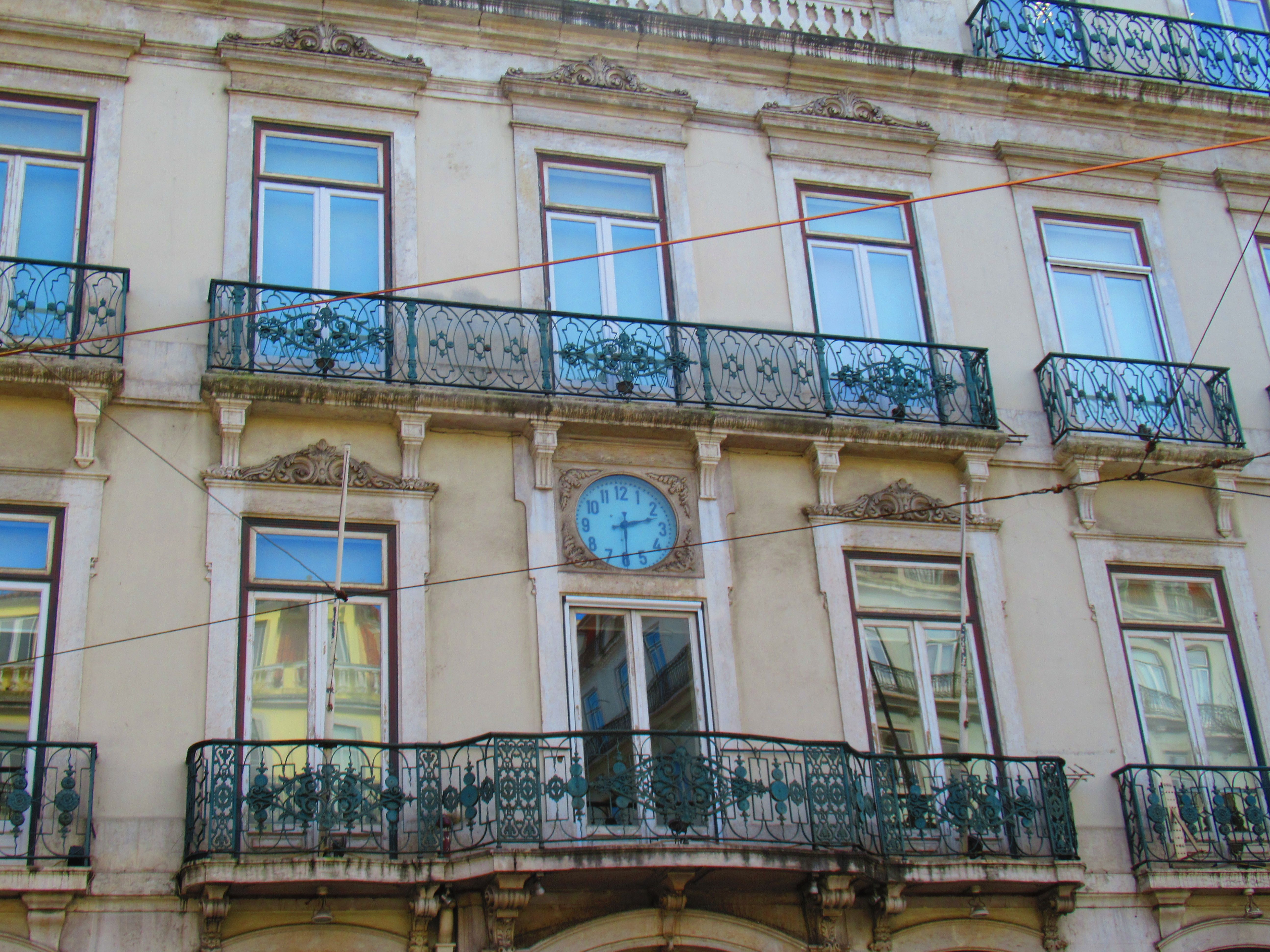 Façade horloge lisbonne portugal