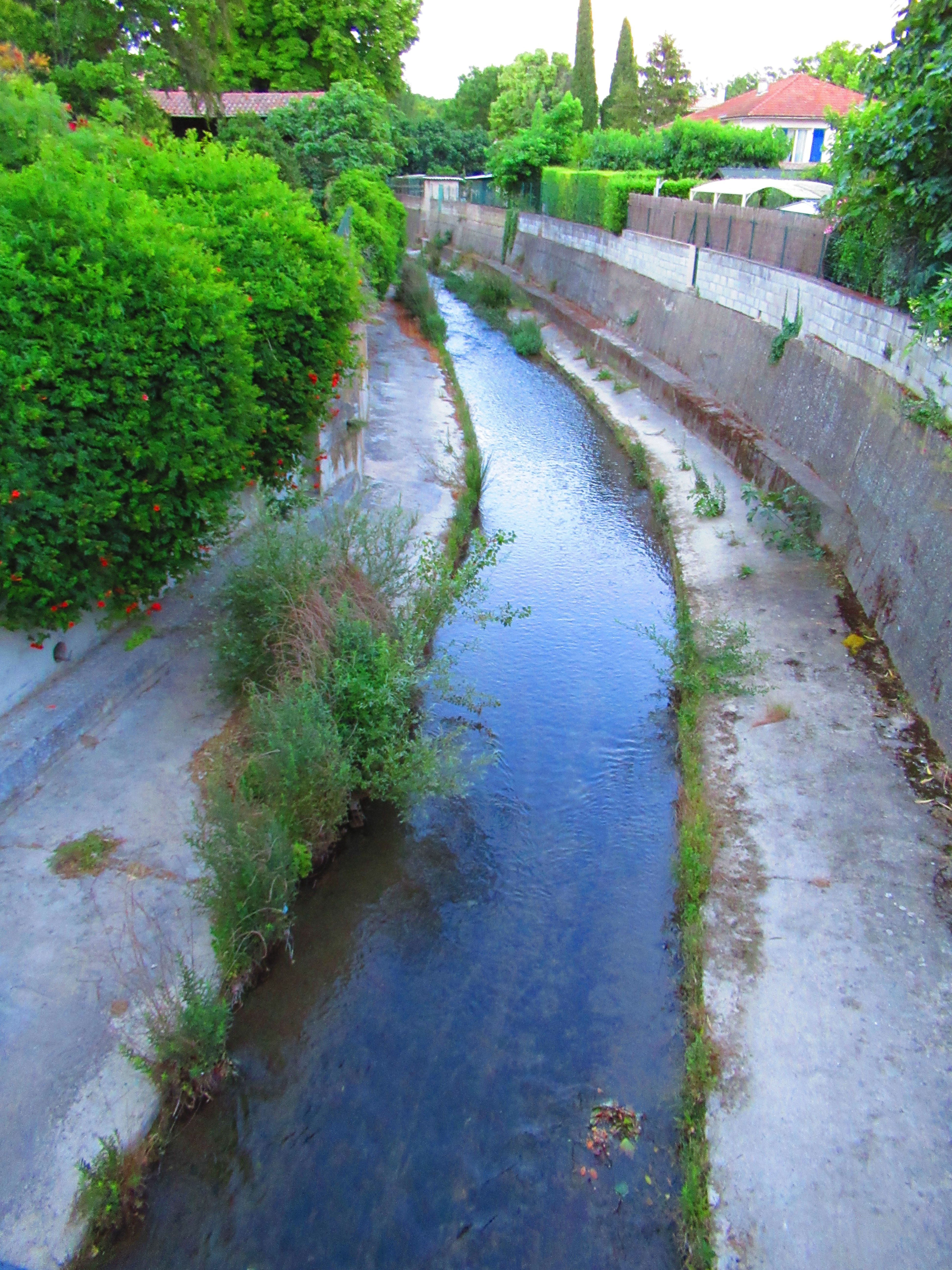 Rivière de la Touloubre en Provence