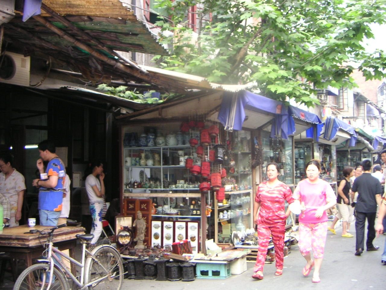Visite au marché chinois, achat, commerce, Asie photo gratuite
