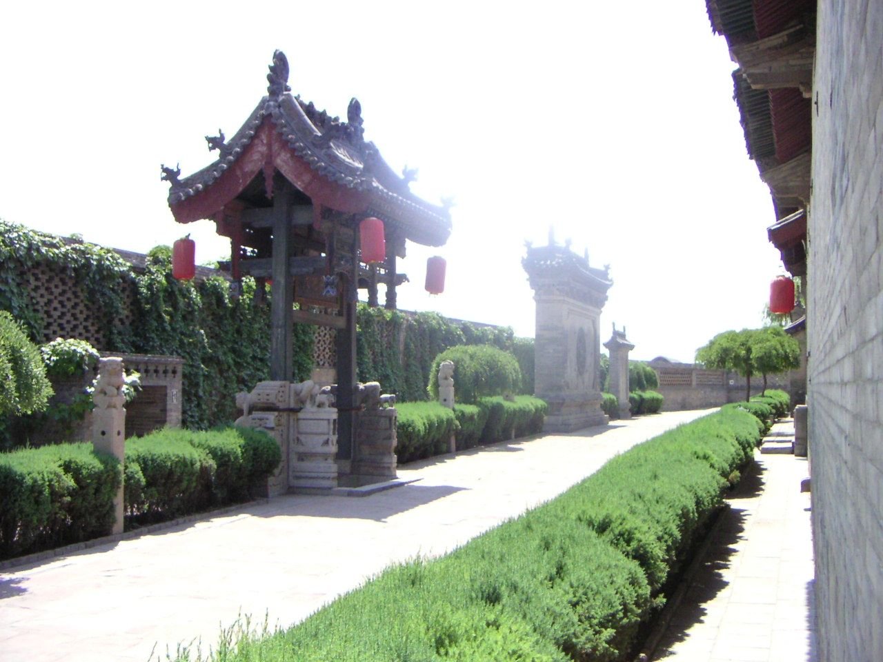 Pavillon en bois dans le jardin chinois, Asie photo gratuite