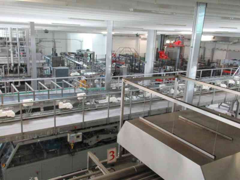 Machinerie d'une usine de brassage