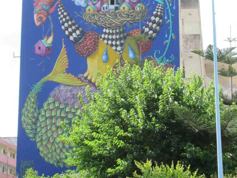 Fresque murale géante avec des poissons