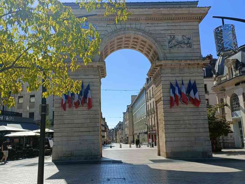 Porte Guillaume à Dijon en France
