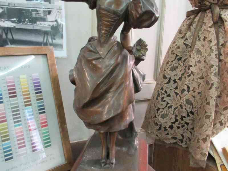 Sculpture ancienne en bronze