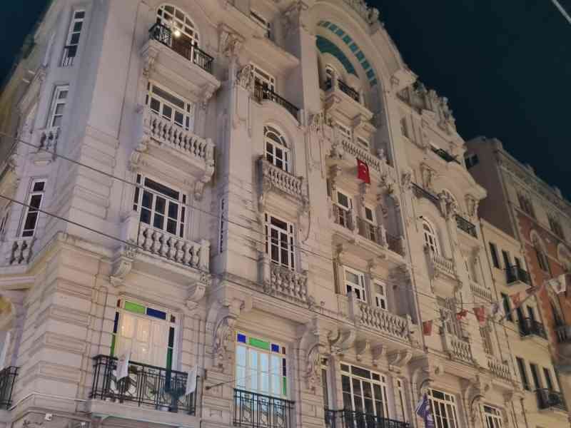 Appartement Misir sur l'avenue Istiklal à Istanbul en Turquie photo gratuite
