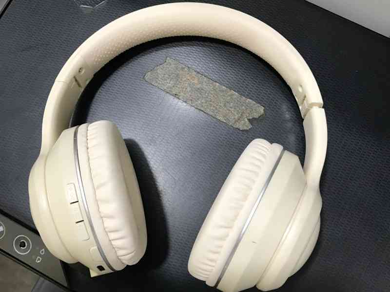 Casque audio sans fil photo gratuite