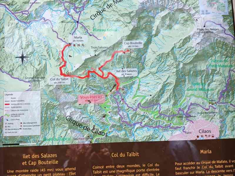 Une carte informative pour la randonnée du Sentier Marla par le Col du Taïbit, située sur l'île de la Réunion, photo gratuite