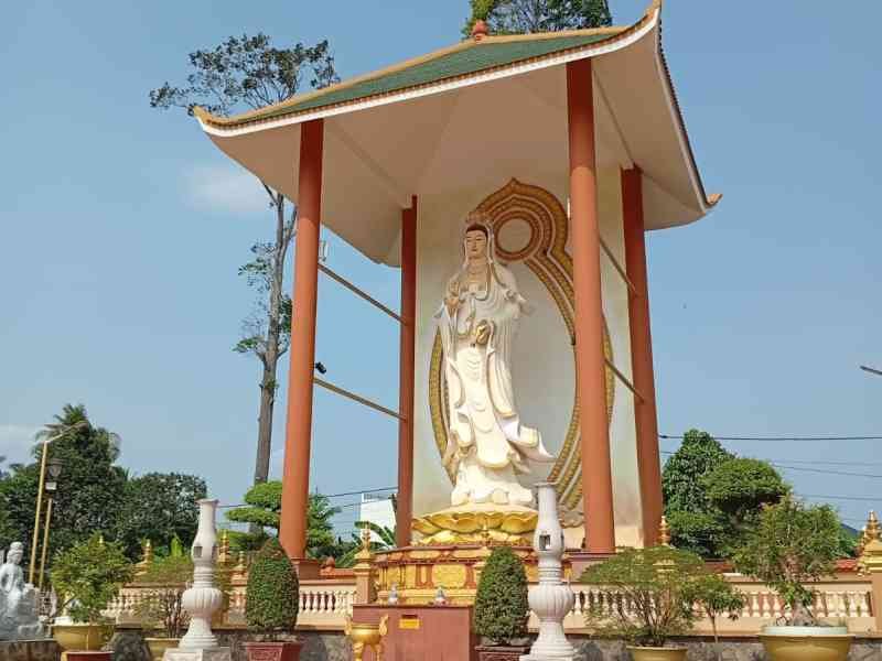 Statue colossale de Guanyin, Vinh Trang, Vietnam, photo gratuite