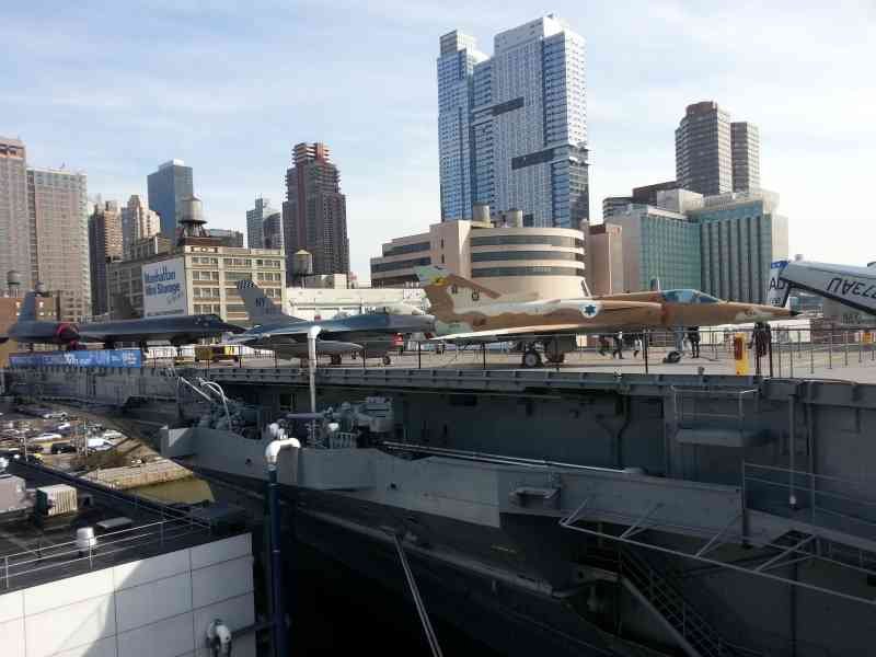 Intrepid Sea-Air-Space Museum à New York, États-Unis, avion de chasse, photo gratuite