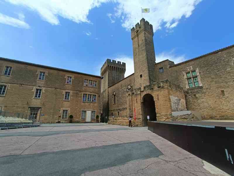 Château de l'Empéri, situé à Salon-de-Provence, en France, photo gratuite