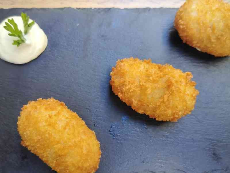 Croquettes de poulets, photo gratuite