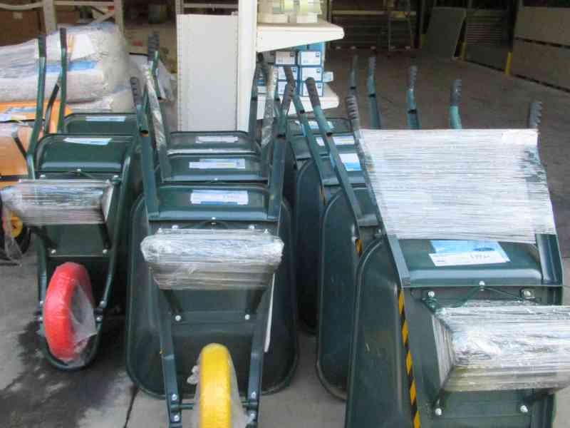 Brouettes de chantier avec roues increvables