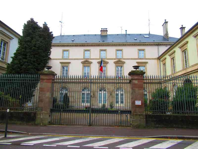 Photo gratuite de l’hôtel du département des Vosges à Epinal