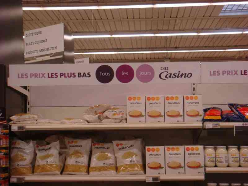 Rayon de plats cuisinés au supermarché Casino