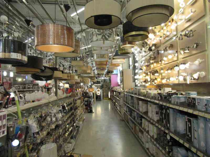 Magasin de vente de luminaires