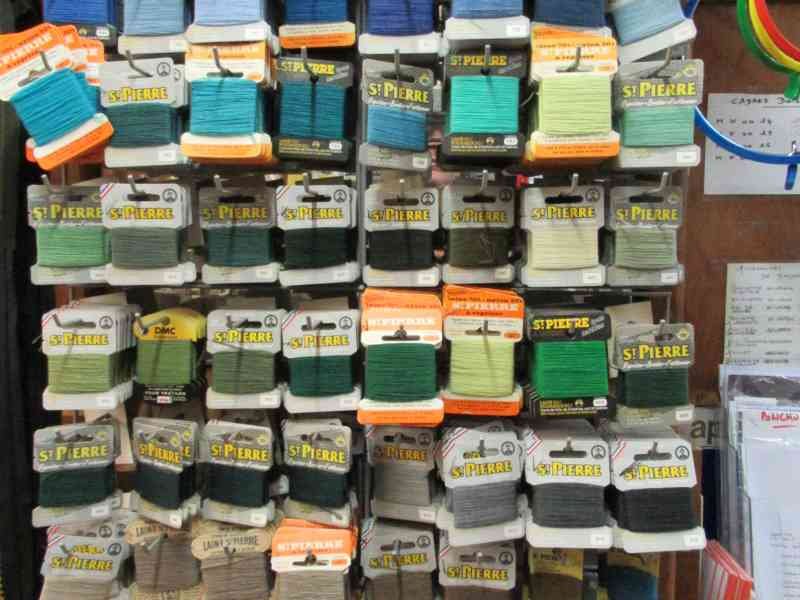 Fil de laine Saint-Pierre en magasin