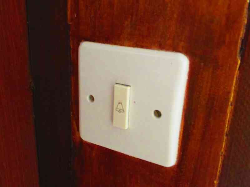 Interrupteur bouton de sonnette photo gratuite