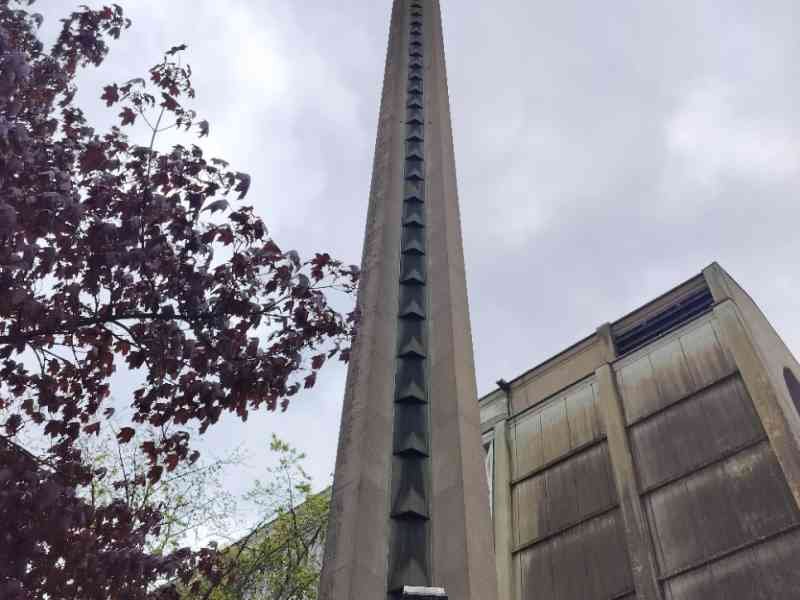 Flèche de l'église Sainte Thérèse de Metz