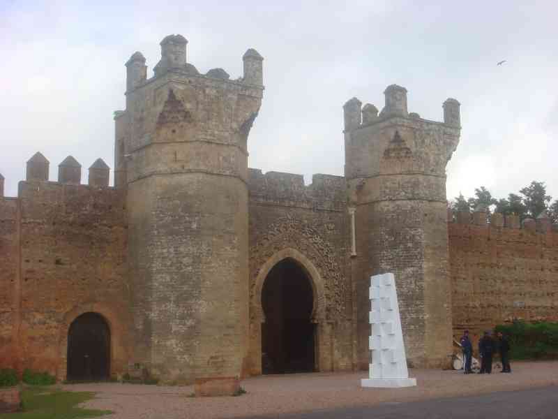 L'entrée du site archéologique de Chellah à Rabat au Maroc photo gratuite